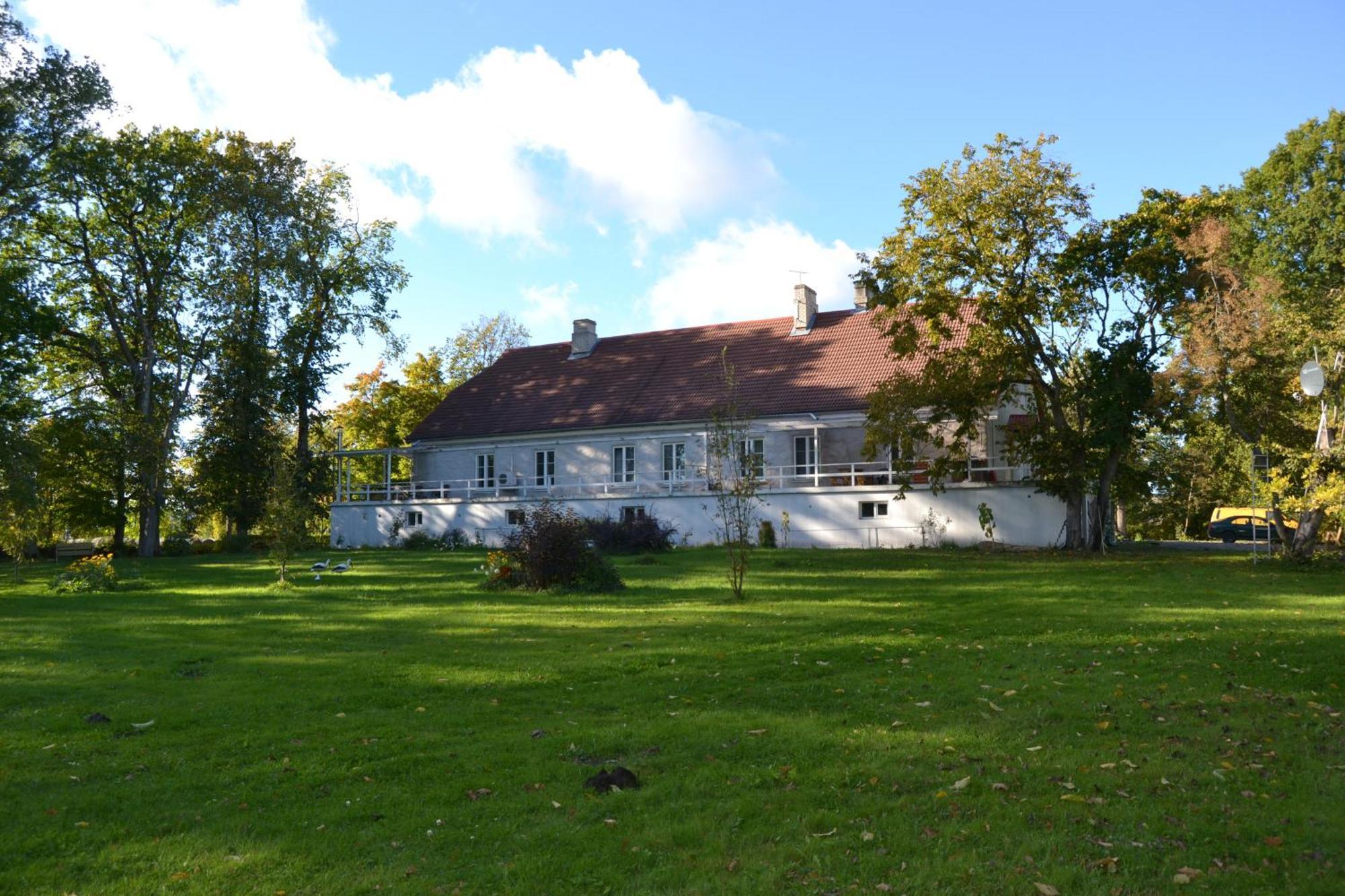 Haeska Manor Hotel Exterior photo